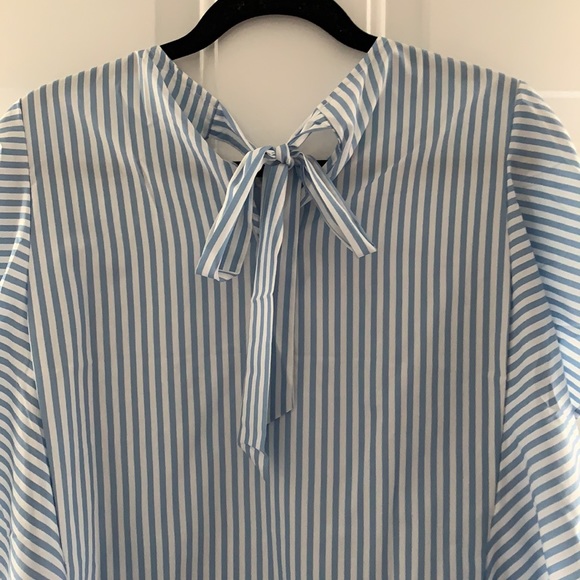Striped Ruffle Blouse - Picture 4 of 4